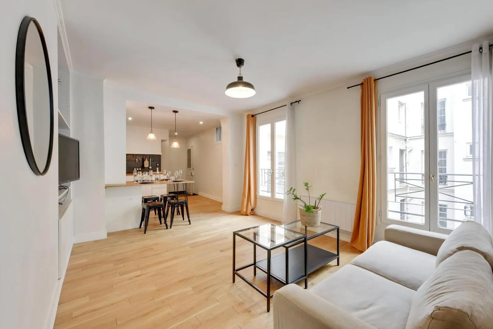 604 Lizzy - Superbe A Apartment